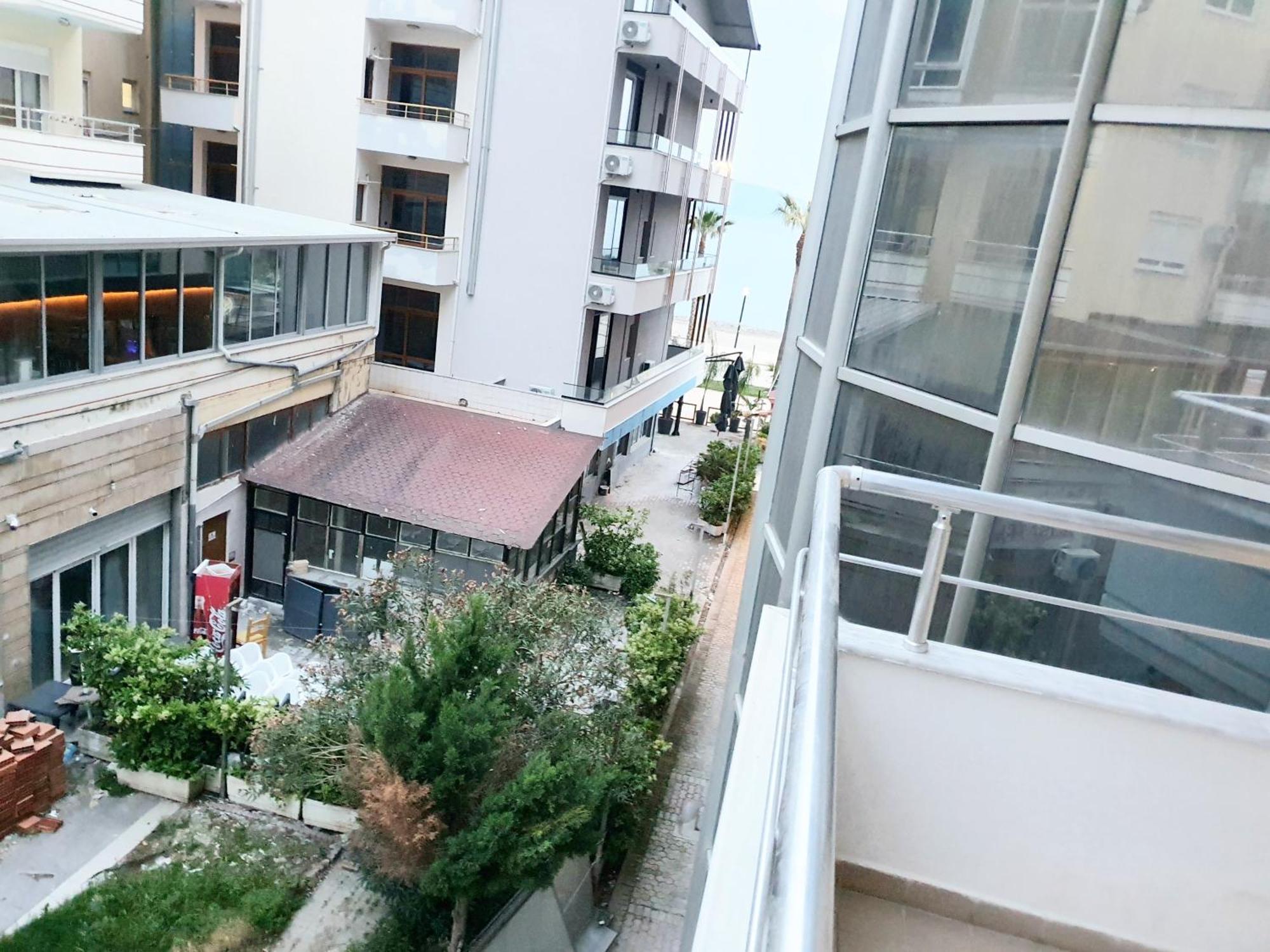Apartment Me Qera Lungomare Vlore Medem1 Exteriör bild